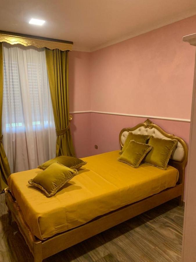 Ferienwohnung Le 4 Stelle Luminose Trinitapoli Exterior foto