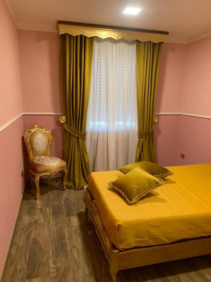 Ferienwohnung Le 4 Stelle Luminose Trinitapoli Exterior foto