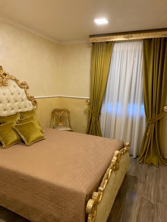 Ferienwohnung Le 4 Stelle Luminose Trinitapoli Exterior foto